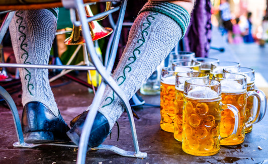 trachtensokken met bier op oktoberfest